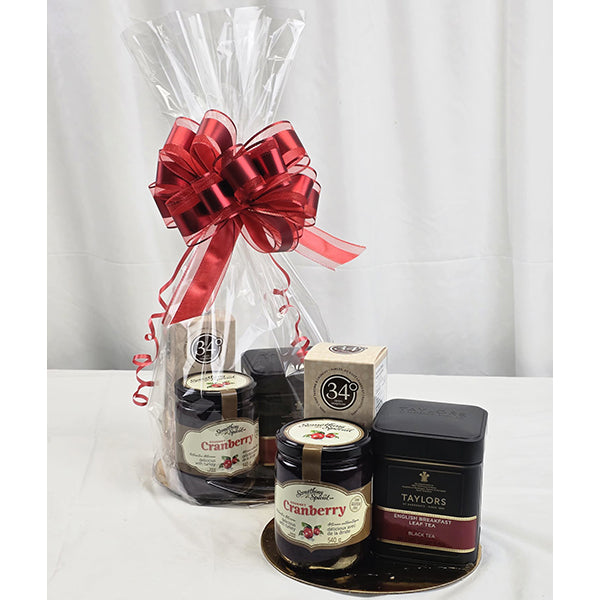 ENGLISH BREAKFAST BLISS GIFT BASKET